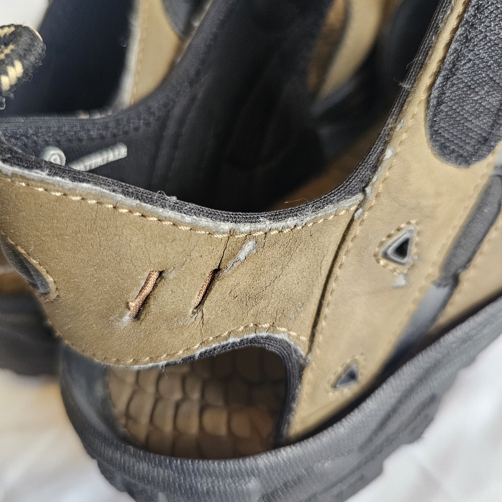 Faded Glory Men's Brown and Black Sandals - Picture 9 of 16